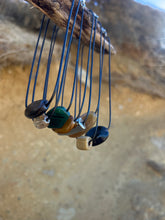 Load image into Gallery viewer, Choker | Natural

