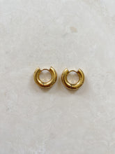 Load image into Gallery viewer, Gold | Statement Earrings
