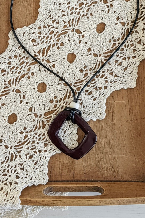 Flux | Frame Necklace