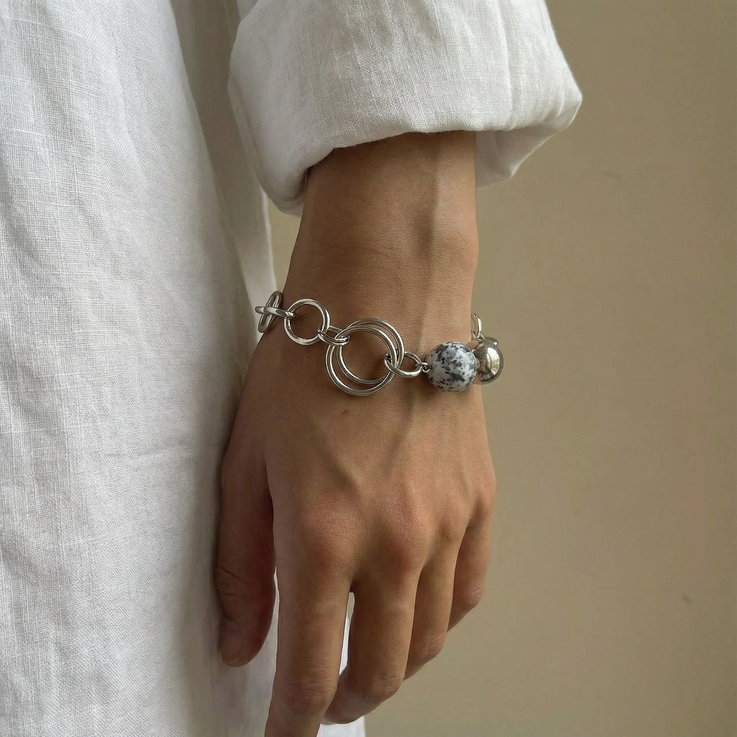 Reworked Metal Bracelet | Static Balance