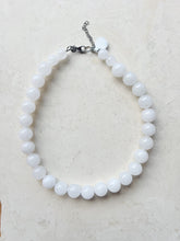 Load image into Gallery viewer, Stone | Frost Necklace
