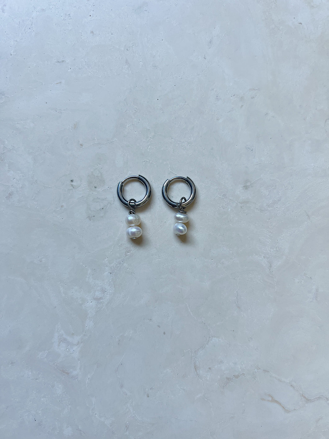 Earrings | Double Pearl