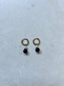 Earrings | Gold Maroon