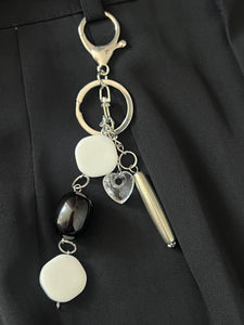 Keychains | Black & White