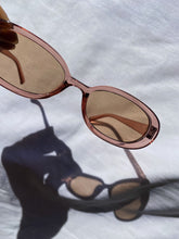Load image into Gallery viewer, Luna | Tea Sunglasses
