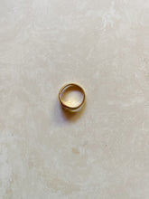 Load image into Gallery viewer, Gold | Stamp Ring
