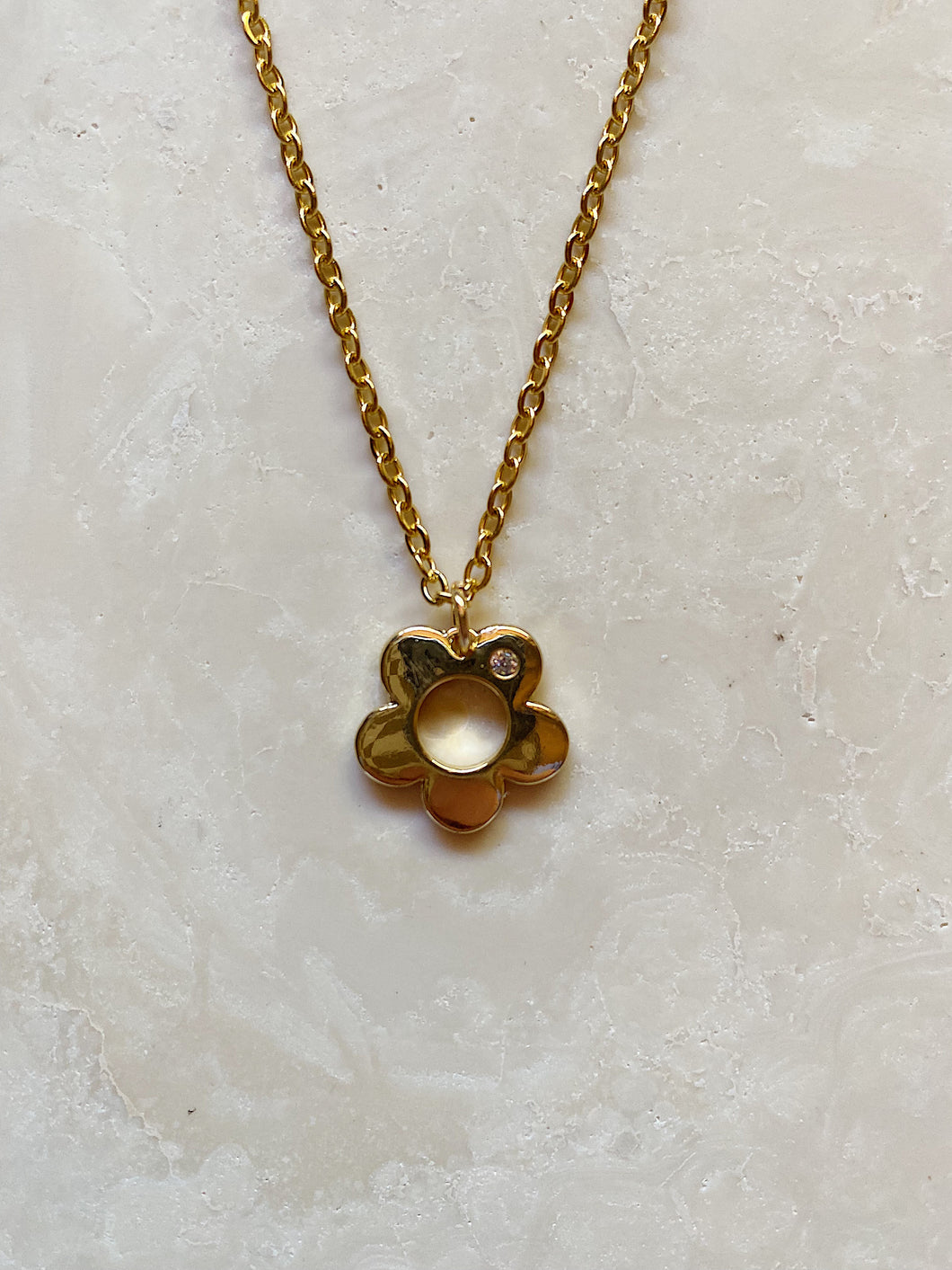 Golden | Lily Necklace