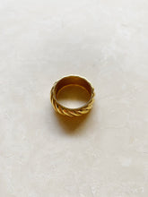 Load image into Gallery viewer, Gold | Arch Ring
