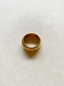 Gold | Arch Ring