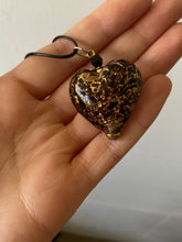 Load image into Gallery viewer, Pendant | Glass Heart Necklace
