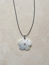 Load image into Gallery viewer, Pendant | Helmi Necklace
