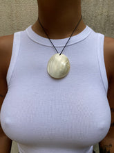 Load image into Gallery viewer, Pendant | Mother of Pearl Necklace
