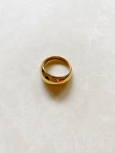Load image into Gallery viewer, Gold | Alba Ring
