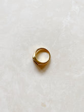 Load image into Gallery viewer, Gold | Knight Ring
