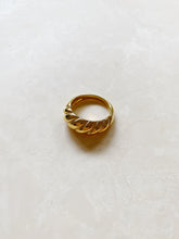 Load image into Gallery viewer, Gold | Eclair Ring
