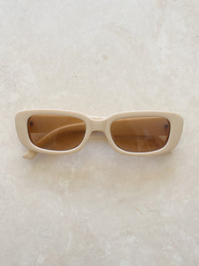 Moody | Cream Sunglasses