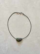 Load image into Gallery viewer, Choker | Irreg Marble Necklace
